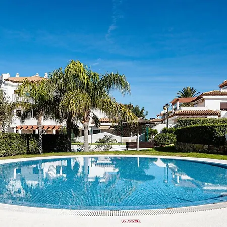 Apartment Coto 4 10 *